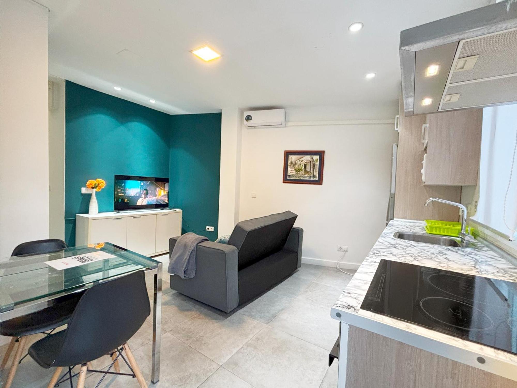 Ferienwohnung Luminoso, Con Patio Y Buena Zona Madrid Exterior foto